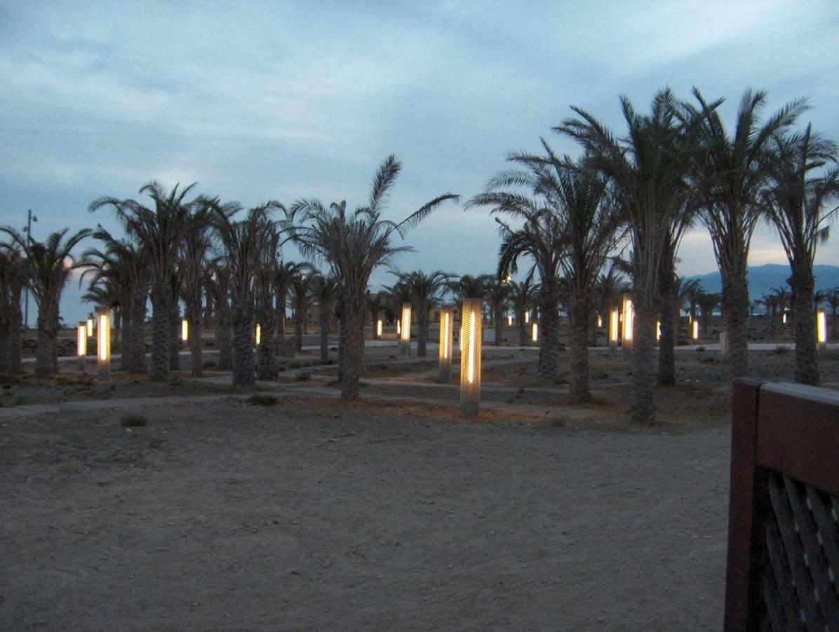 Golf Y Playa Junto Al Cabo De Gata Almeria Exterior foto