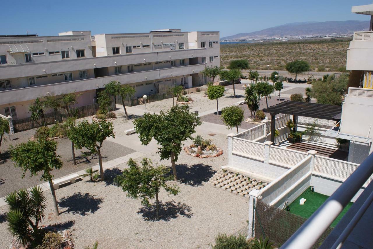Golf Y Playa Junto Al Cabo De Gata Almeria Exterior foto