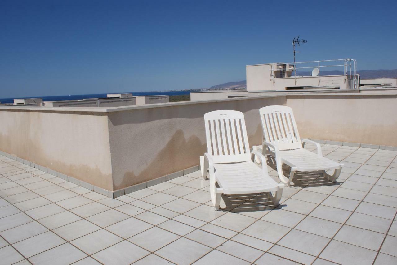 Golf Y Playa Junto Al Cabo De Gata Almeria Exterior foto