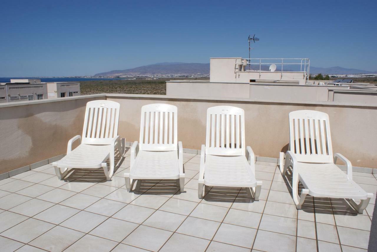 Golf Y Playa Junto Al Cabo De Gata Almeria Exterior foto